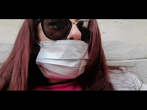 ❤️ Nicoletta se osveti susjedu i piški u njegovoj garaži (Posebna talijanska karantena Covid19) ️ Jebeni video kod nas ❌️❤