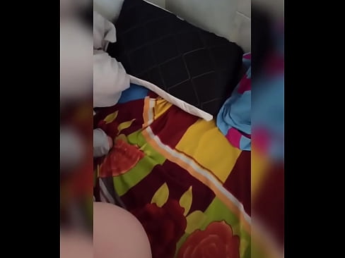 ❤️ Moja cimerica ostaje sama doma jer joj muž ide na odmor a ja koristim priliku da je pojebem i napunim joj dupe mlijekom ️ Jebeni video kod nas ❌️❤